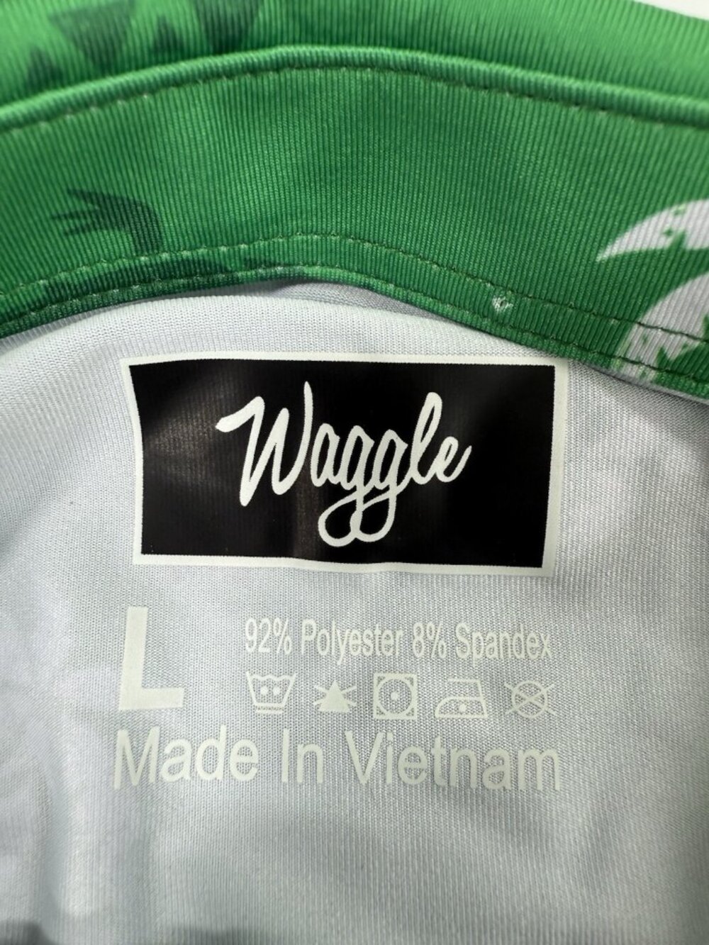 Waggle Polo Shirt Mens Bayou Gator Print Size Large Golf Stretch Performance NEW - Picture 11 of 13